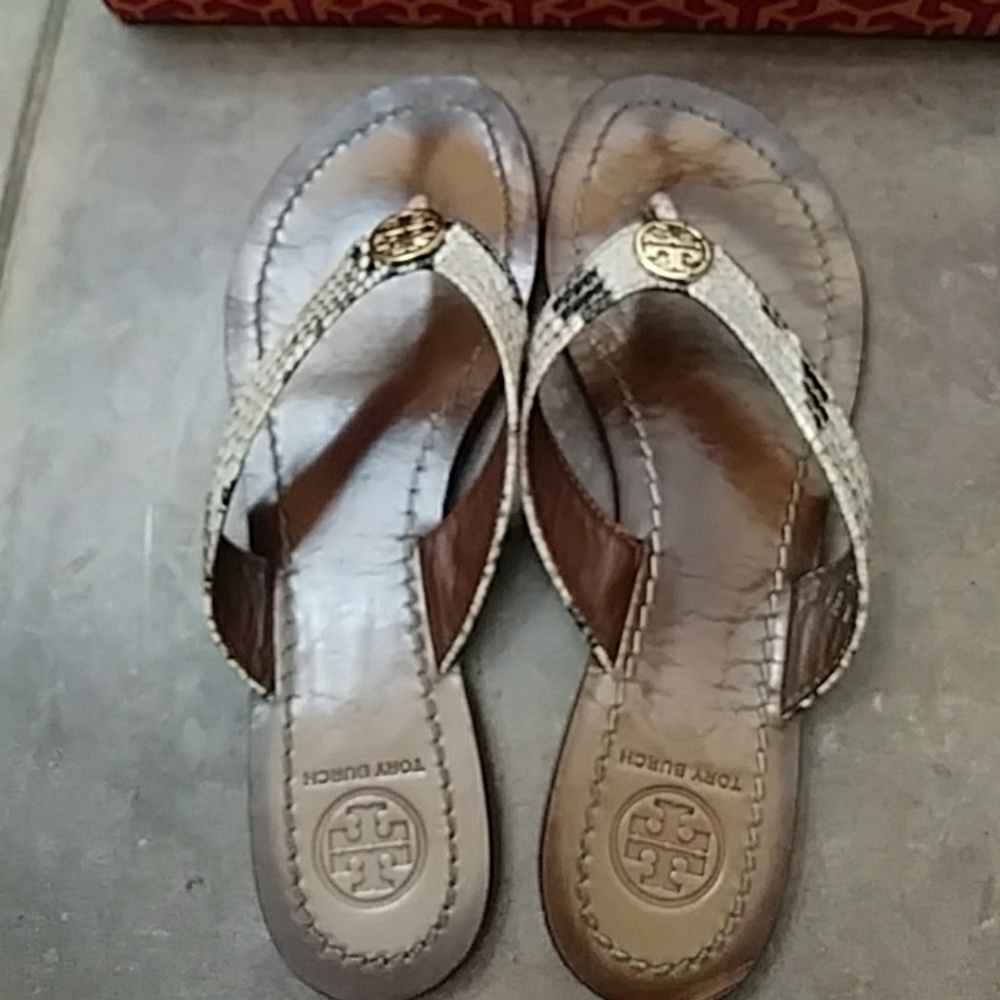 Tory Burch Thora flip flops
